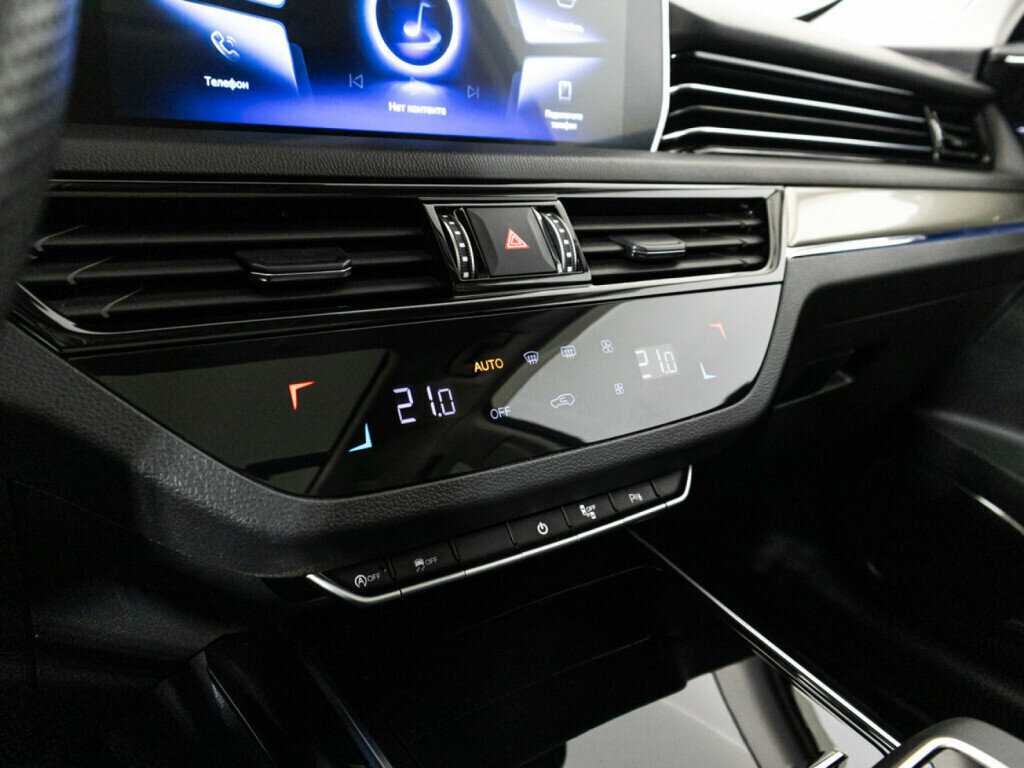 Купить Hongqi HS5, 2024, 9 394 км, фото №18