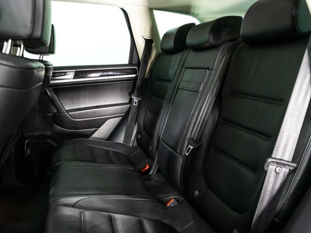 Купить Volkswagen Touareg, 2016, 146 960 км, фото №8