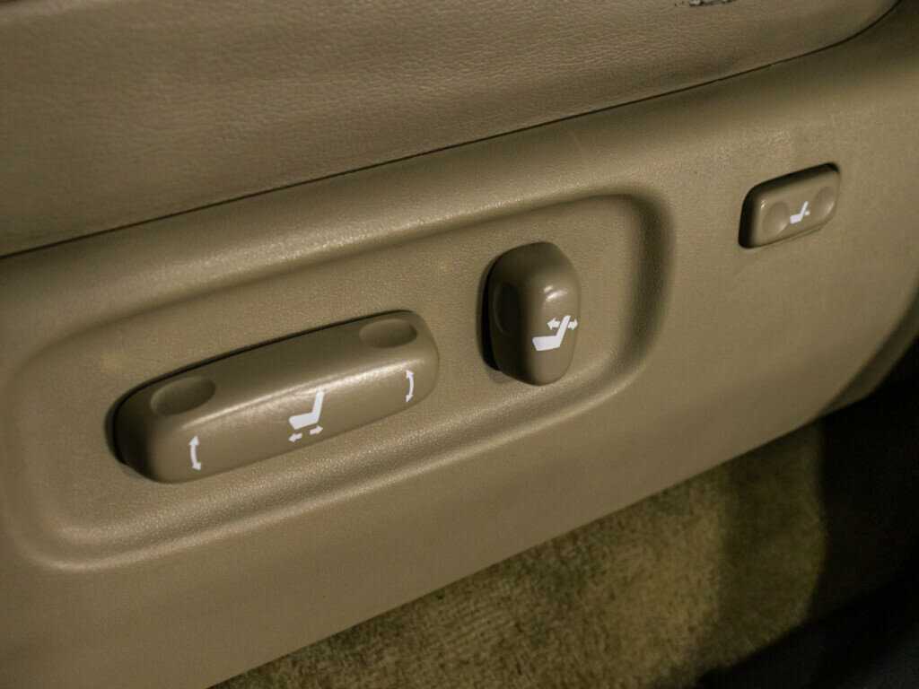 Купить Toyota Land Cruiser, 2010, 355 212 км, фото №14