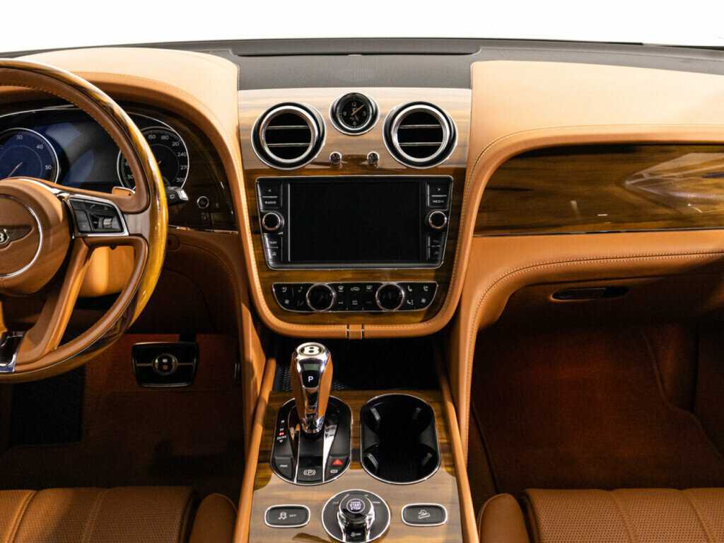 Купить Bentley Bentayga, 2019, 55 260 км, фото №13