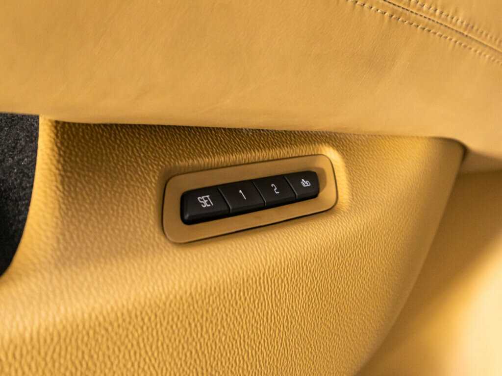 Купить Cadillac Escalade, 2015, 139 798 км, фото №31