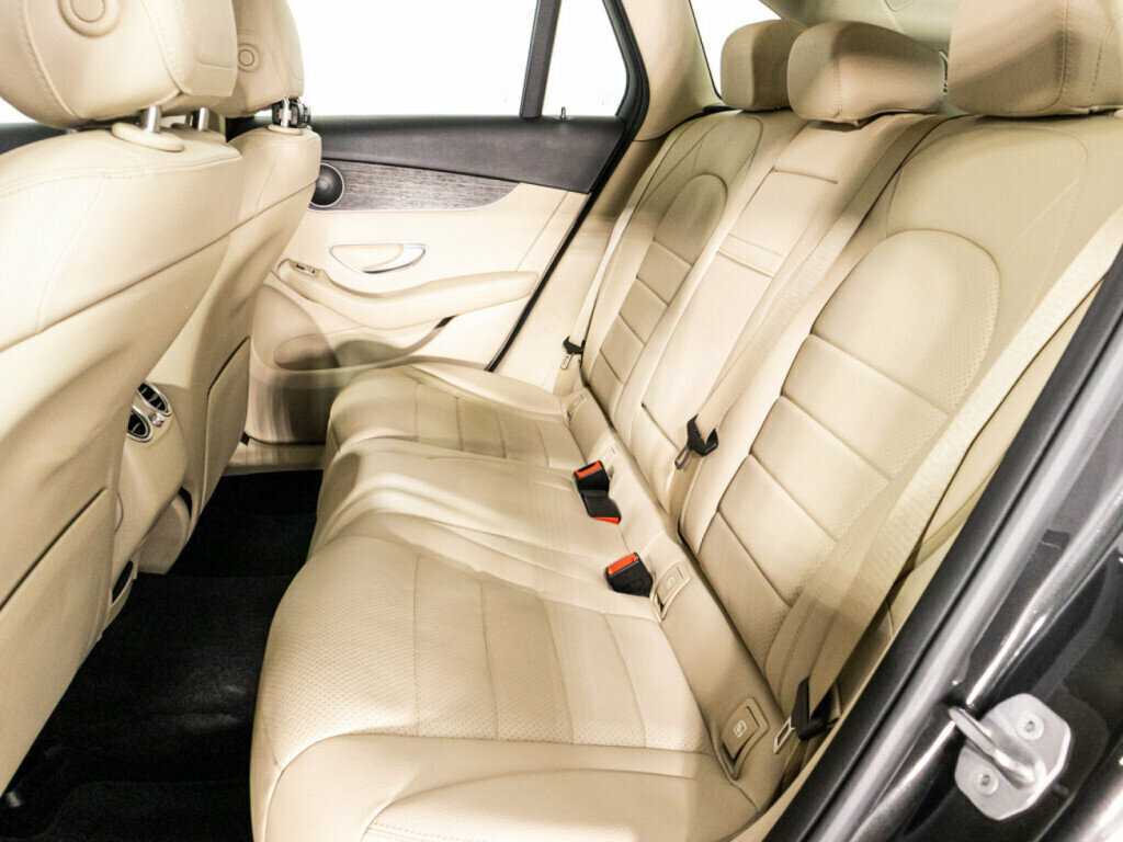 Купить Mercedes-Benz GLC 300 d, 2019, 98 333 км, фото №11