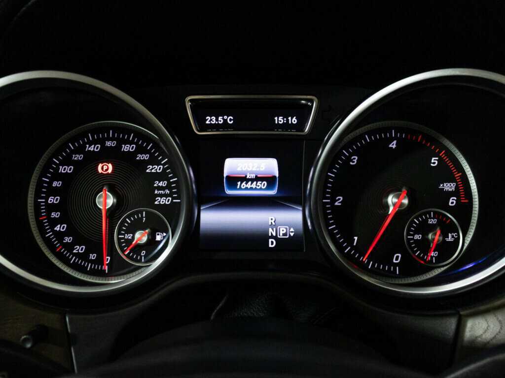 Купить Mercedes-Benz GLS 350 d, 2016, 164 188 км, фото №12