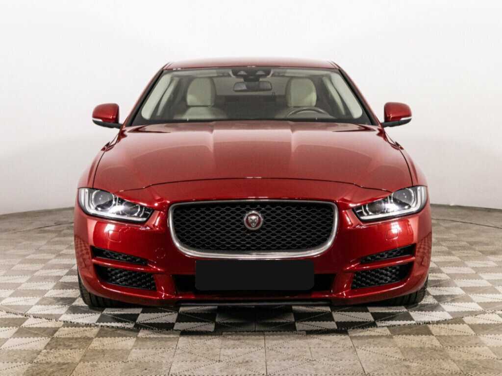 Jaguar XE