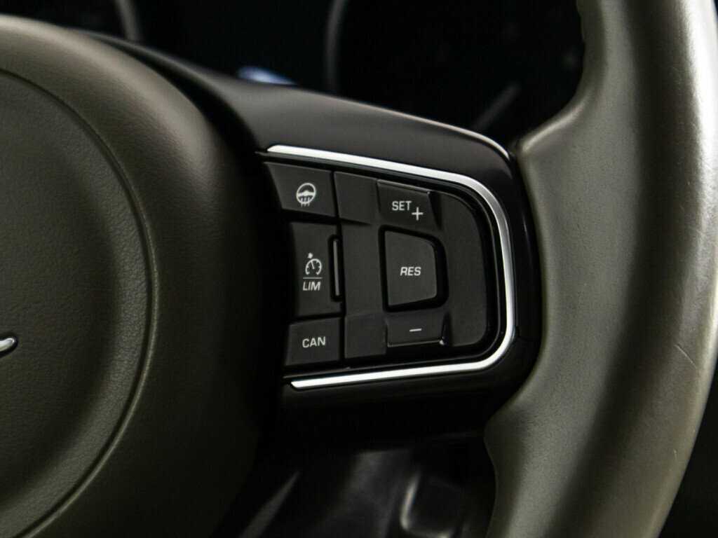 Купить Jaguar XE, 2017, 109 926 км, фото №20