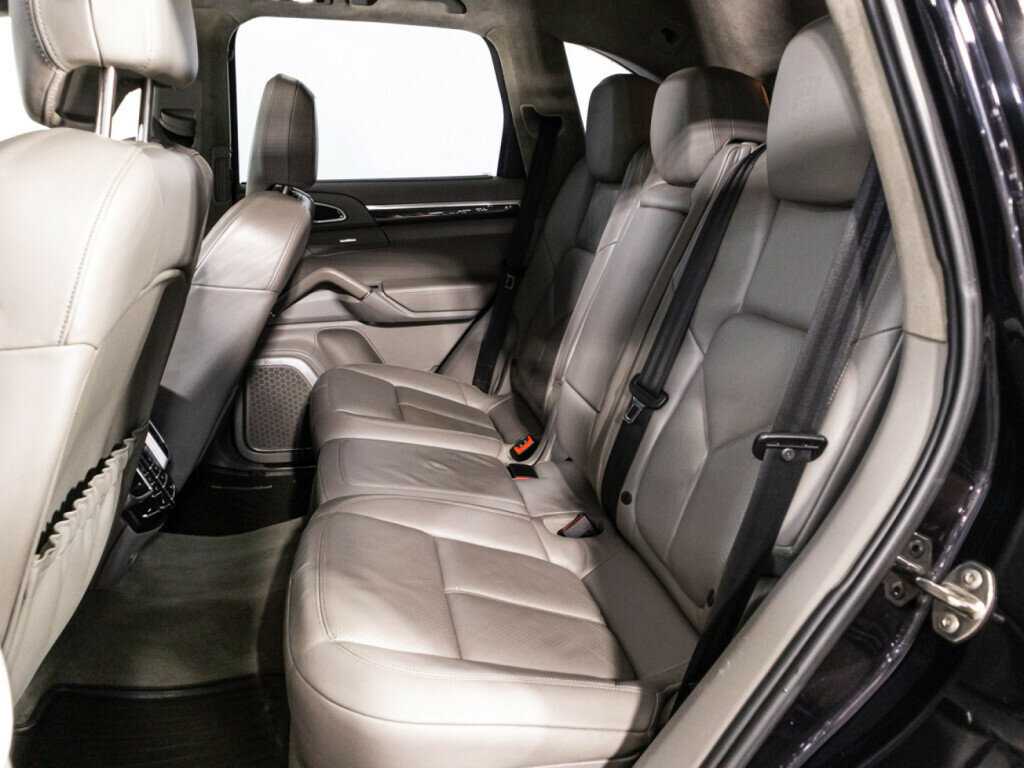 Купить Porsche Cayenne Turbo, 2010, 154 106 км, фото №10