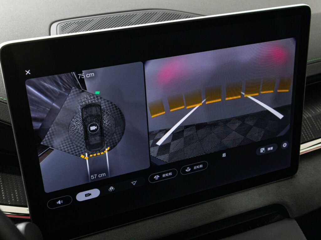 Купить Zeekr 001 100 kWh, 2023, 6 645 км, фото №16