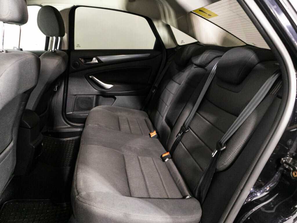 Купить Ford Mondeo, 2011, 132 271 км, фото №10