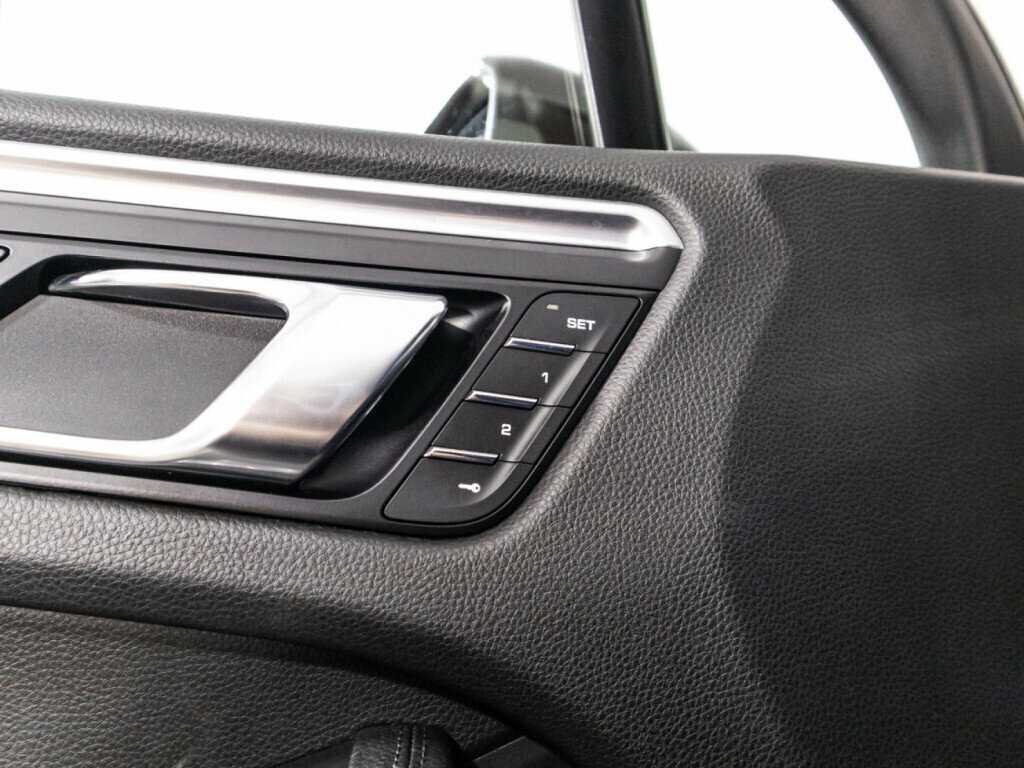 Купить Porsche Macan, 2018, 77 359 км, фото №23