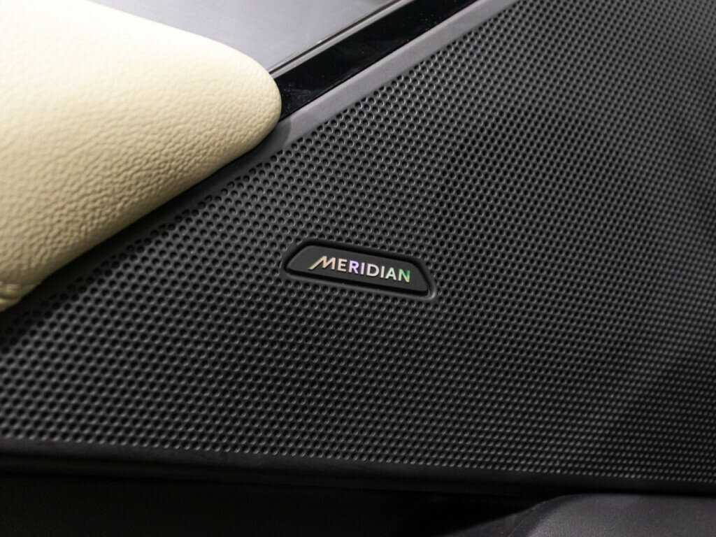 Купить Land Rover Range Rover Velar, 2018, 79 822 км, фото №18