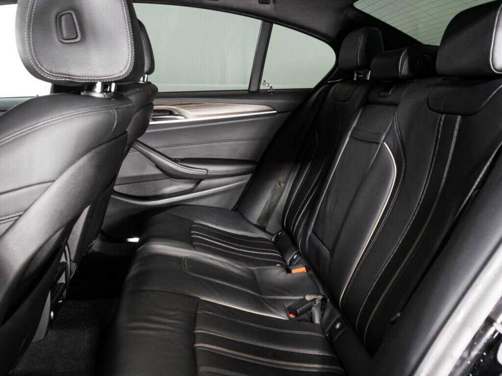 Купить BMW 5 серии 520d xDrive, 2021, 79 833 км, фото №10