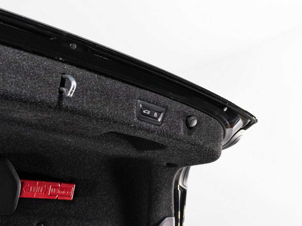 Купить BMW 5 серии 520d xDrive, 2021, 79 833 км, фото №15