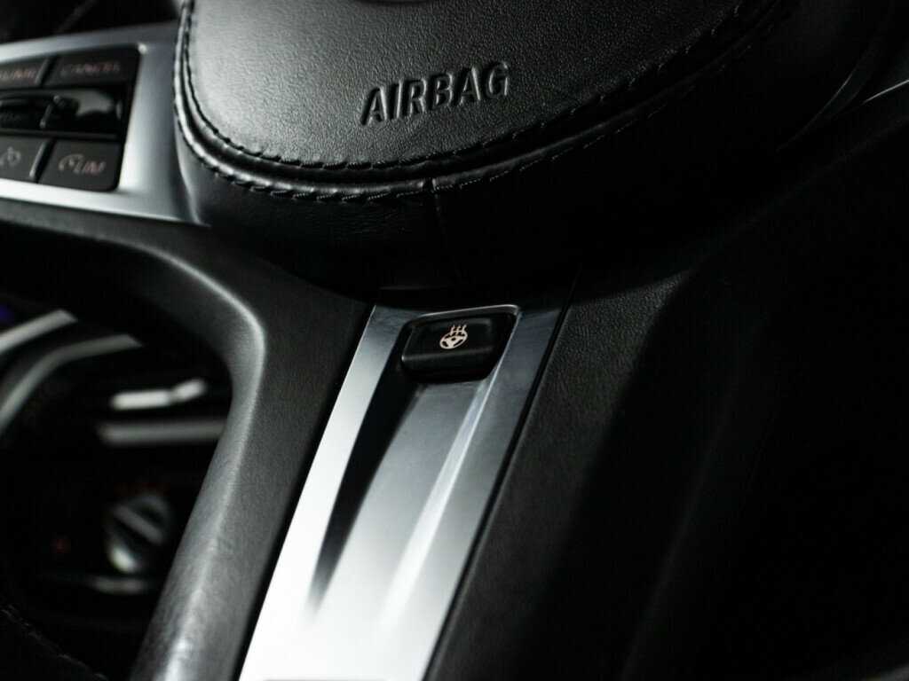 Купить BMW 5 серии 520d xDrive, 2021, 79 833 км, фото №21