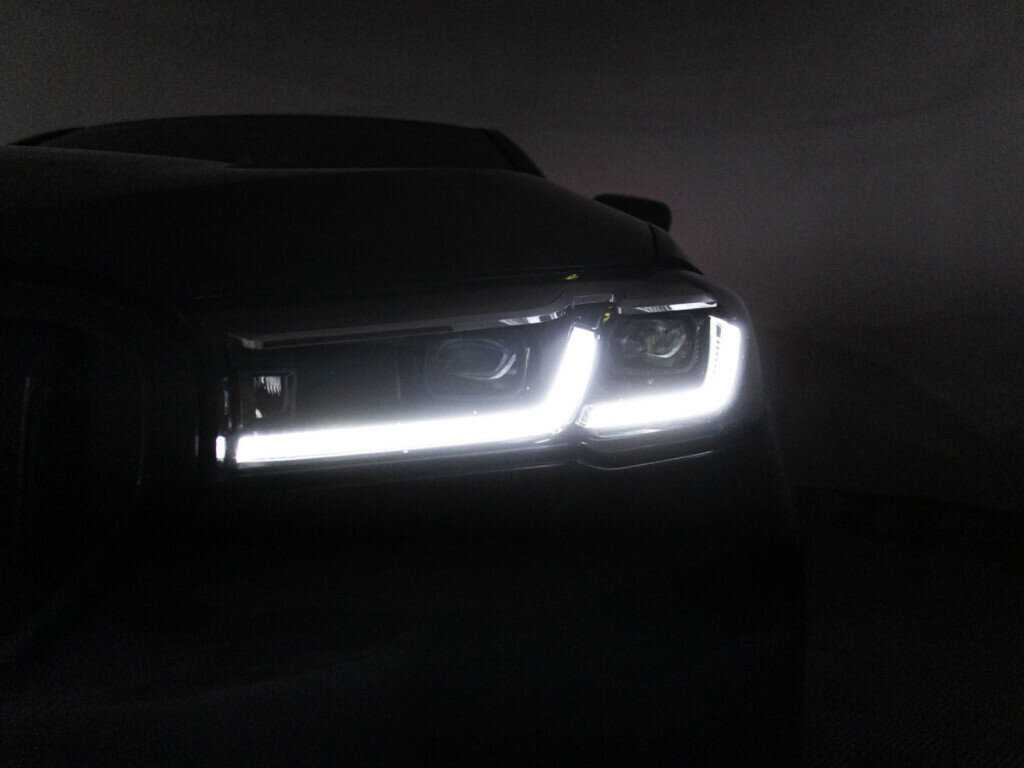 Купить BMW 5 серии 520d xDrive, 2021, 79 833 км, фото №28