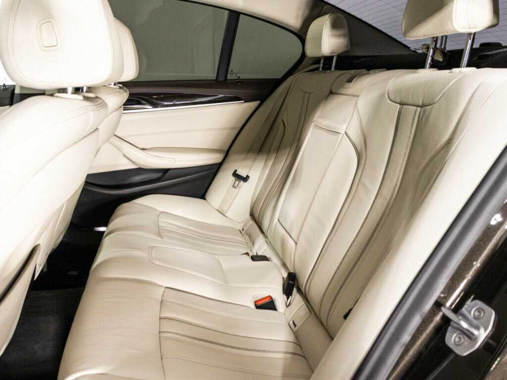 Купить BMW 5 серии 520d xDrive, 2016, 106 752 км, фото №10