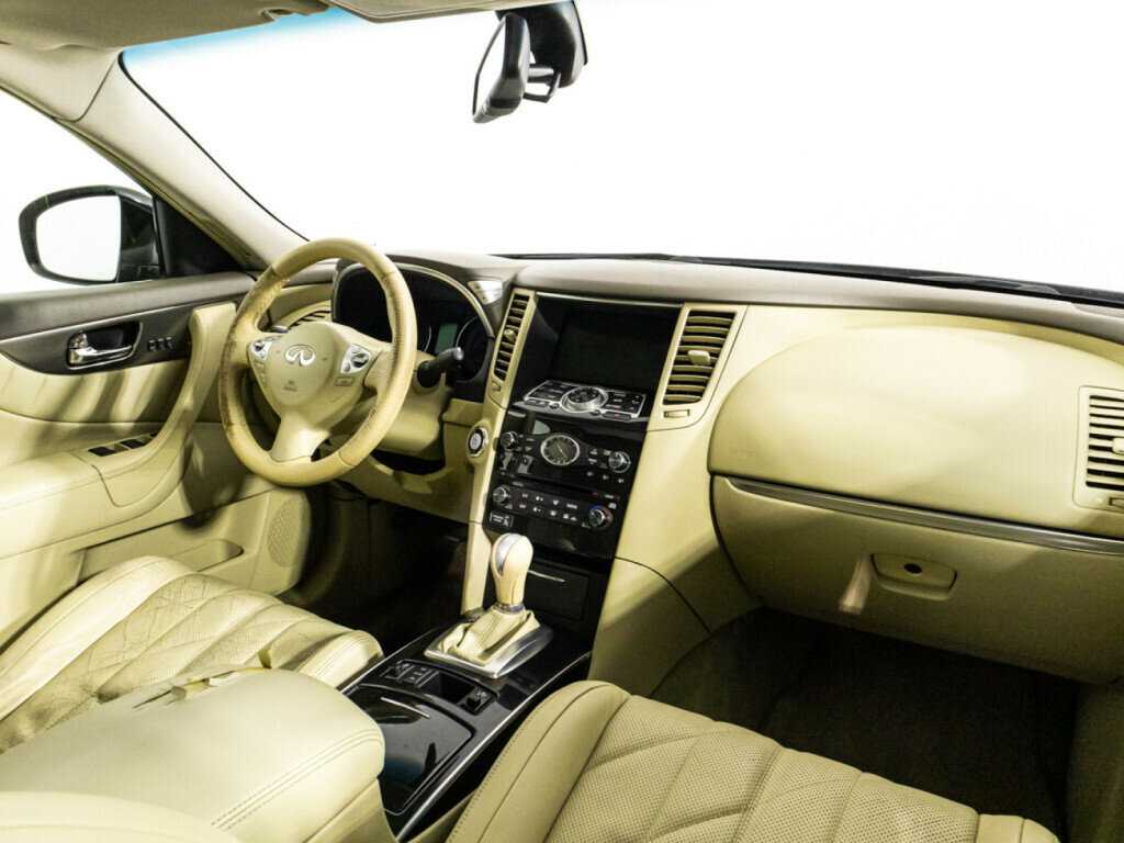 Купить Infiniti FX35, 2008, 305 173 км, фото №9