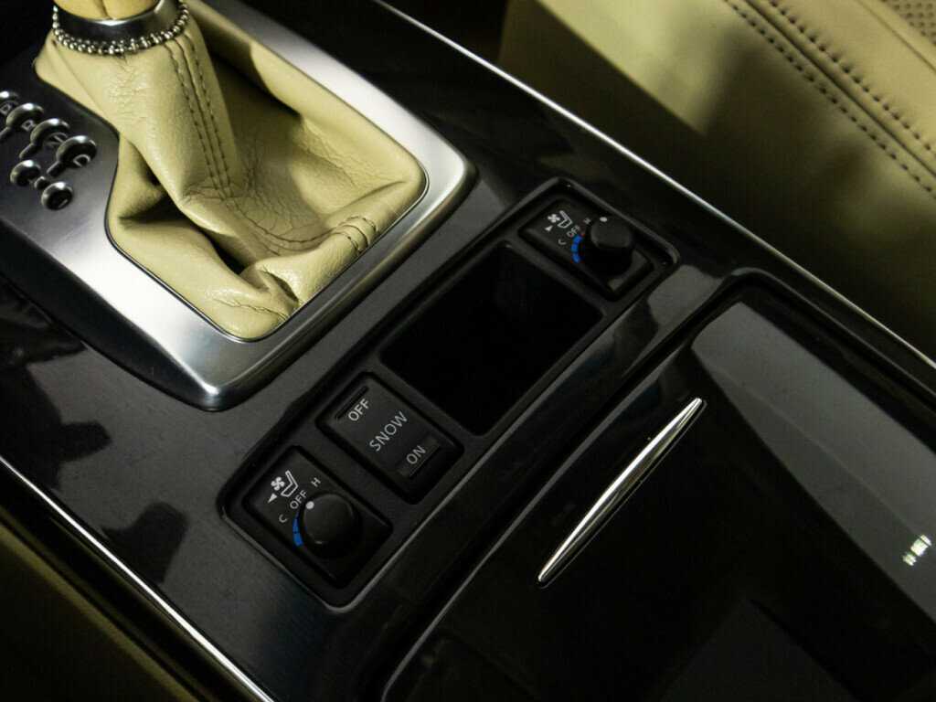 Купить Infiniti FX35, 2008, 305 173 км, фото №18