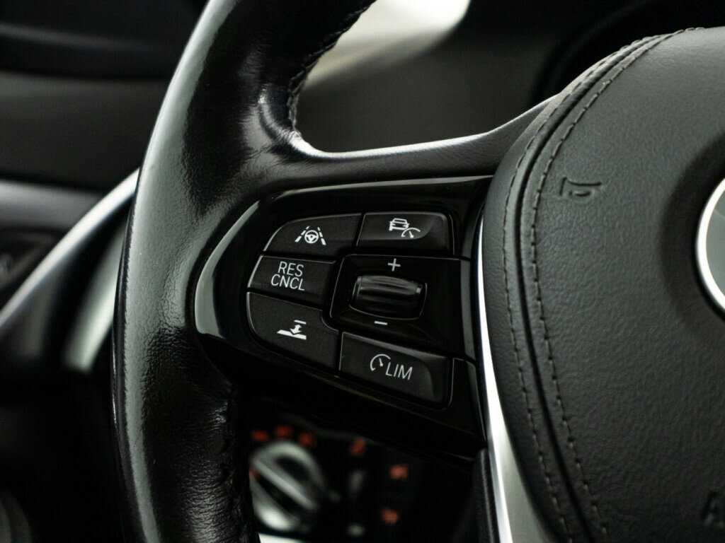 Купить BMW 5 серии 520d xDrive, 2018, 224 955 км, фото №24