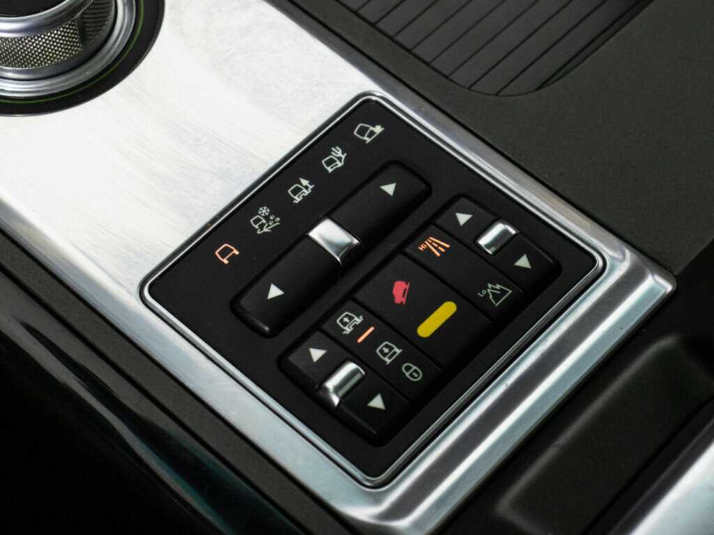 Купить Land Rover Range Rover, 2011, 290 757 км, фото №17