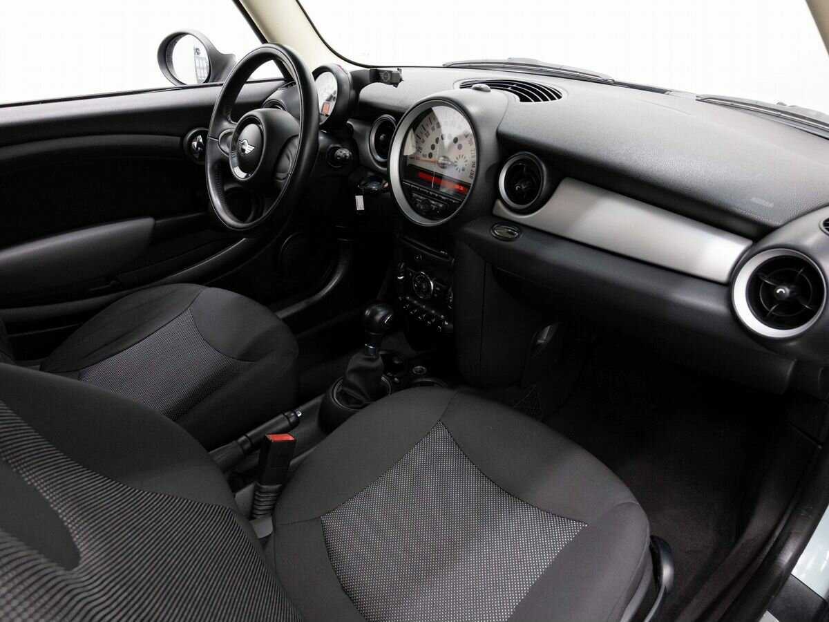 Купить Mini Hatch One, 2011, 210 805 км, фото №11