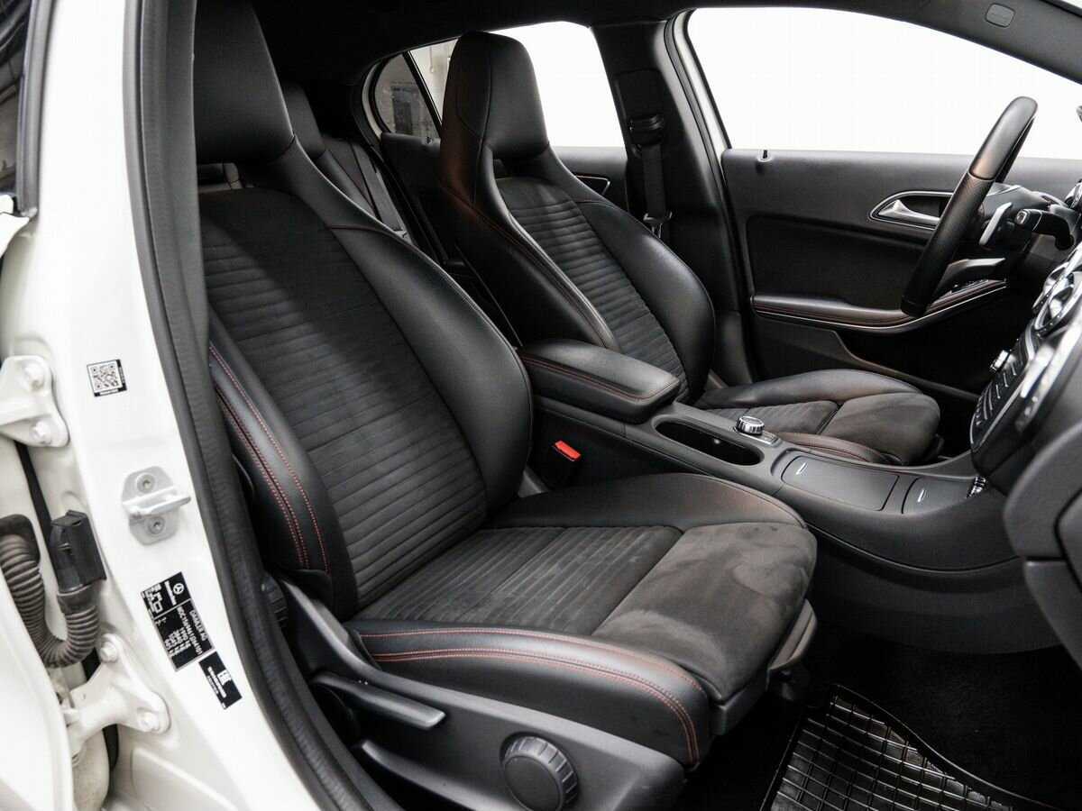 Купить Mercedes-Benz GLA 250, 2016, 112 406 км, фото №10