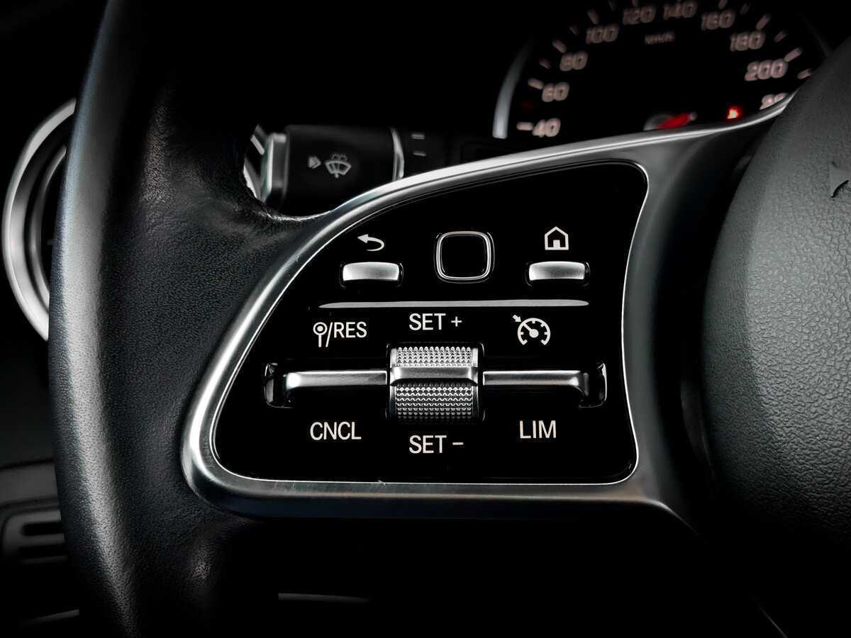 Купить Mercedes-Benz GLC 200, 2019, 104 056 км, фото №30