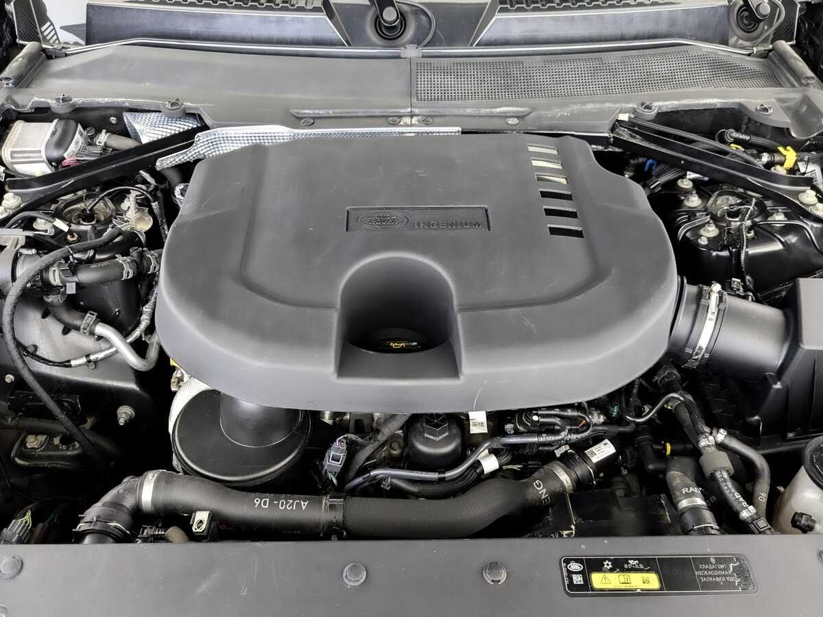 Купить Land Rover Defender 110, 2021, 61 571 км, фото №9