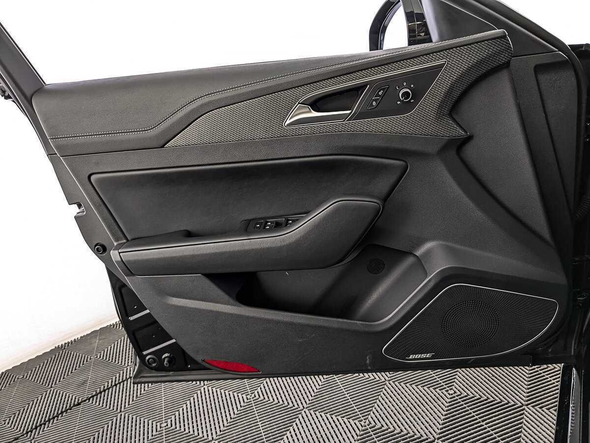 Купить Hongqi H5, 2022, 17 241 км, фото №19