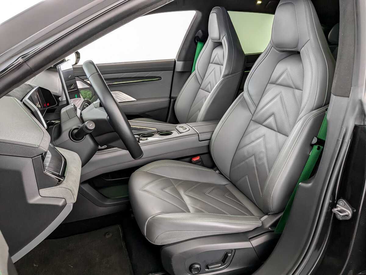 Купить Zeekr 001 100 kWh, 2022, 24 636 км, фото №20