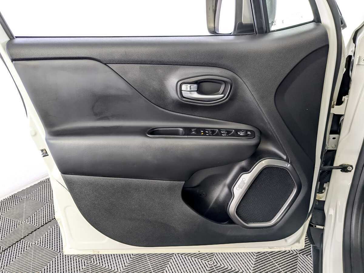 Купить Jeep Renegade, 2019, 69 113 км, фото №19