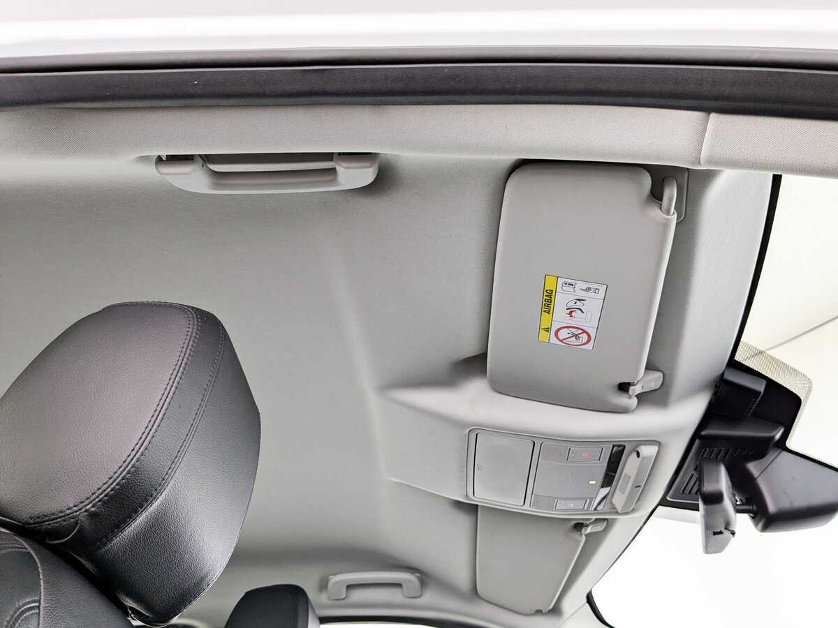 Купить Land Rover Discovery Sport, 2017, 86 015 км, фото №23