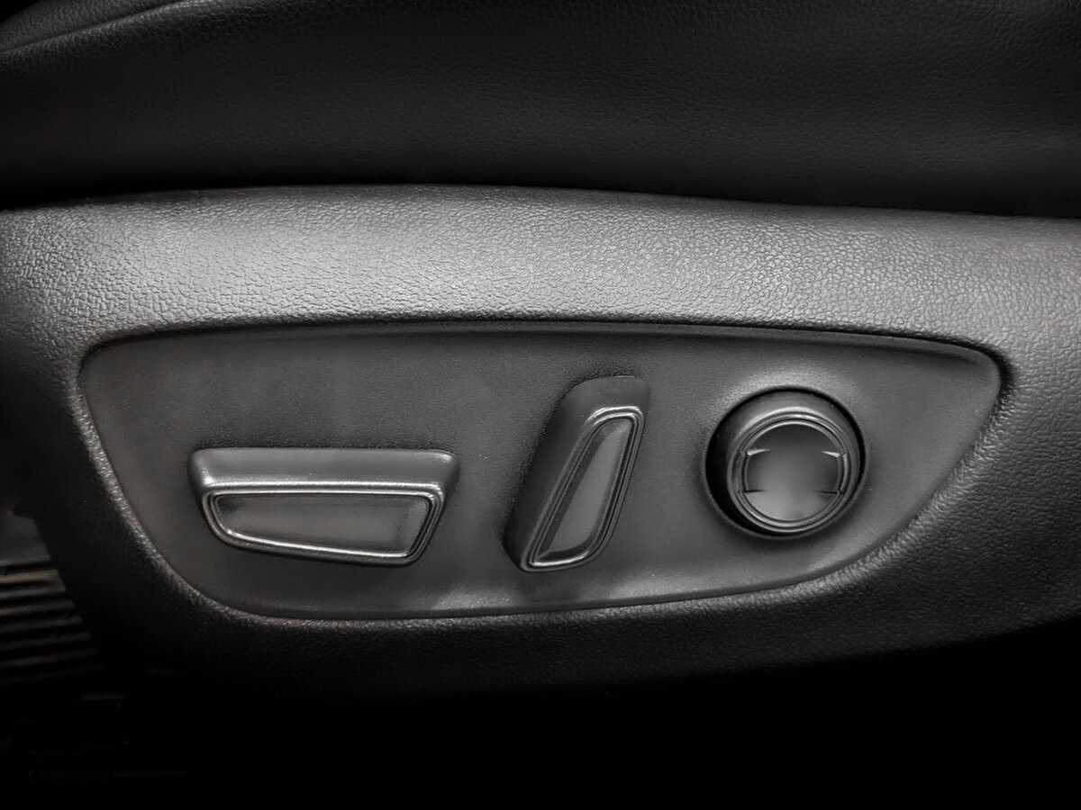 Купить Toyota Highlander, 2021, 56 873 км, фото №21