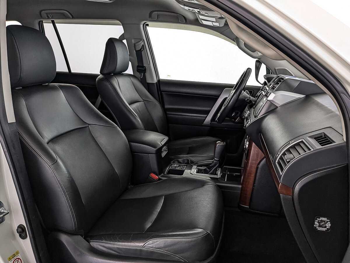 Купить Toyota Land Cruiser Prado, 2017, 108 731 км, фото №24