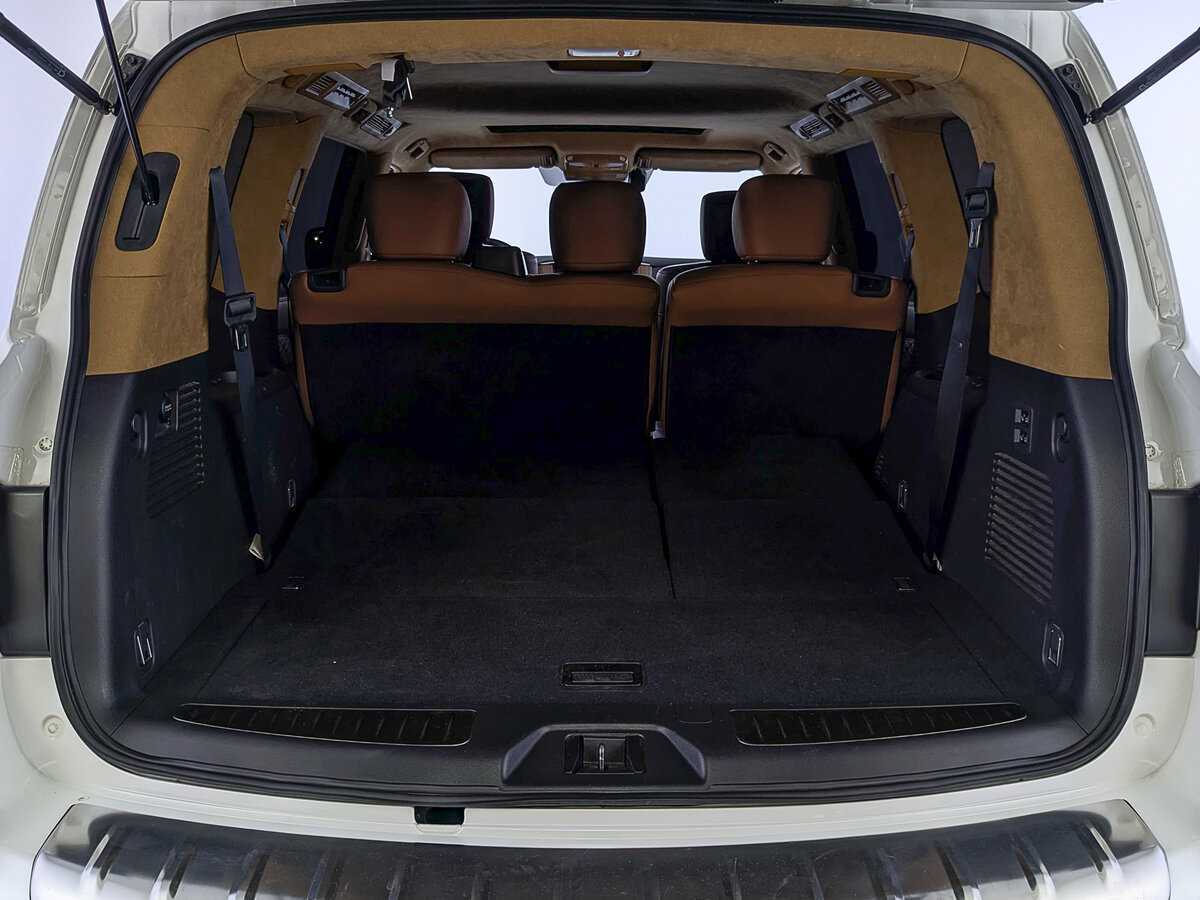 Купить Infiniti QX80, 2018, 55 913 км, фото №10