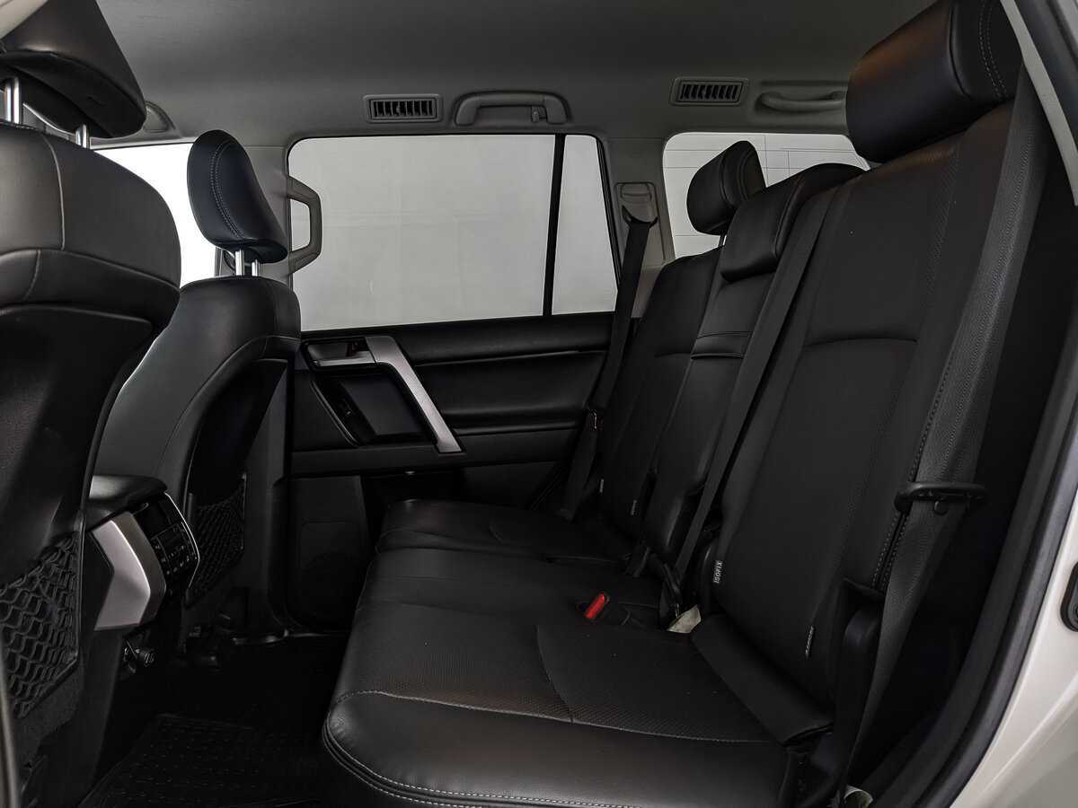 Купить Toyota Land Cruiser Prado, 2019, 124 408 км, фото №18