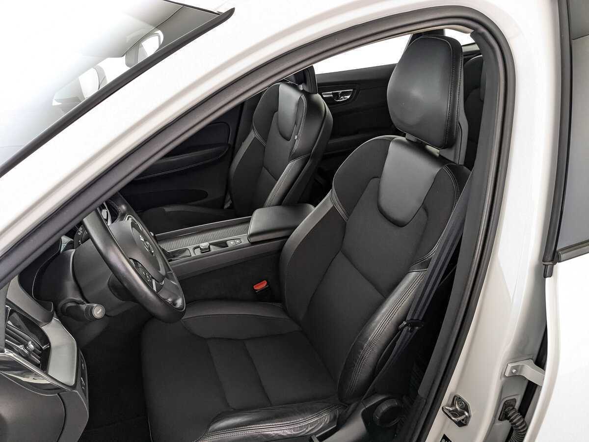 Купить Volvo XC60, 2018, 25 137 км, фото №18