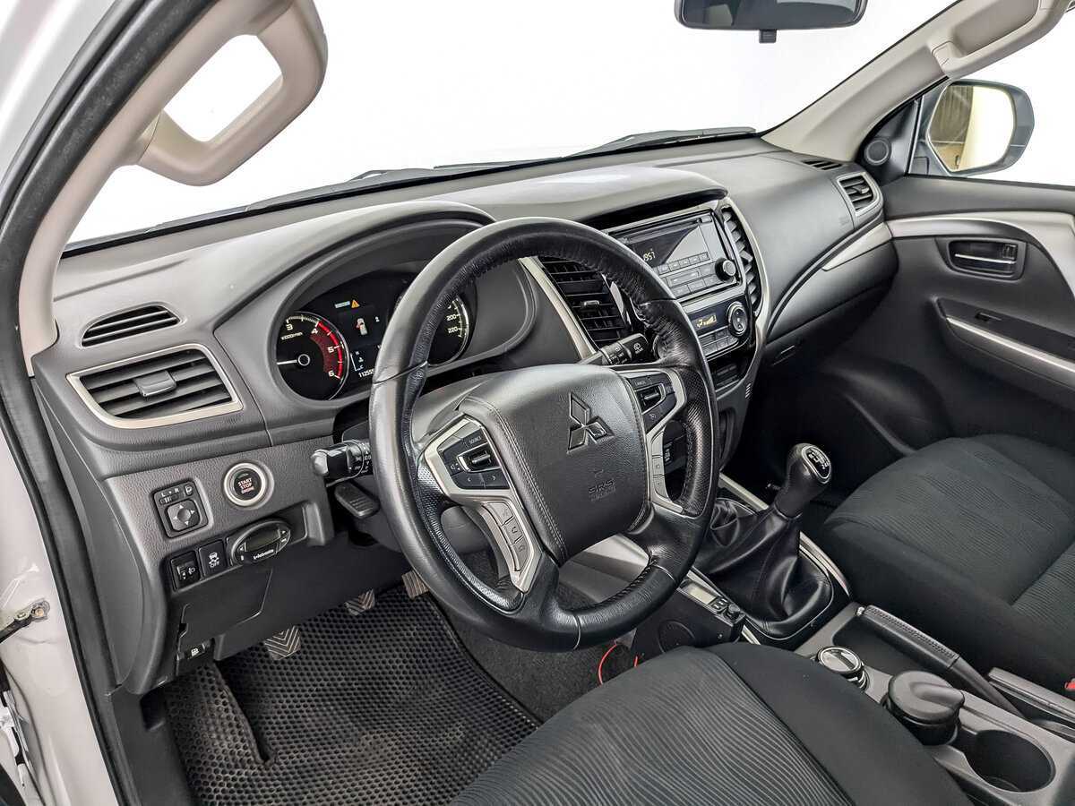 Купить Mitsubishi Pajero Sport, 2018, 112 548 км, фото №16