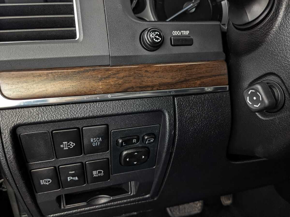 Купить Toyota Land Cruiser, 2016, 322 874 км, фото №30