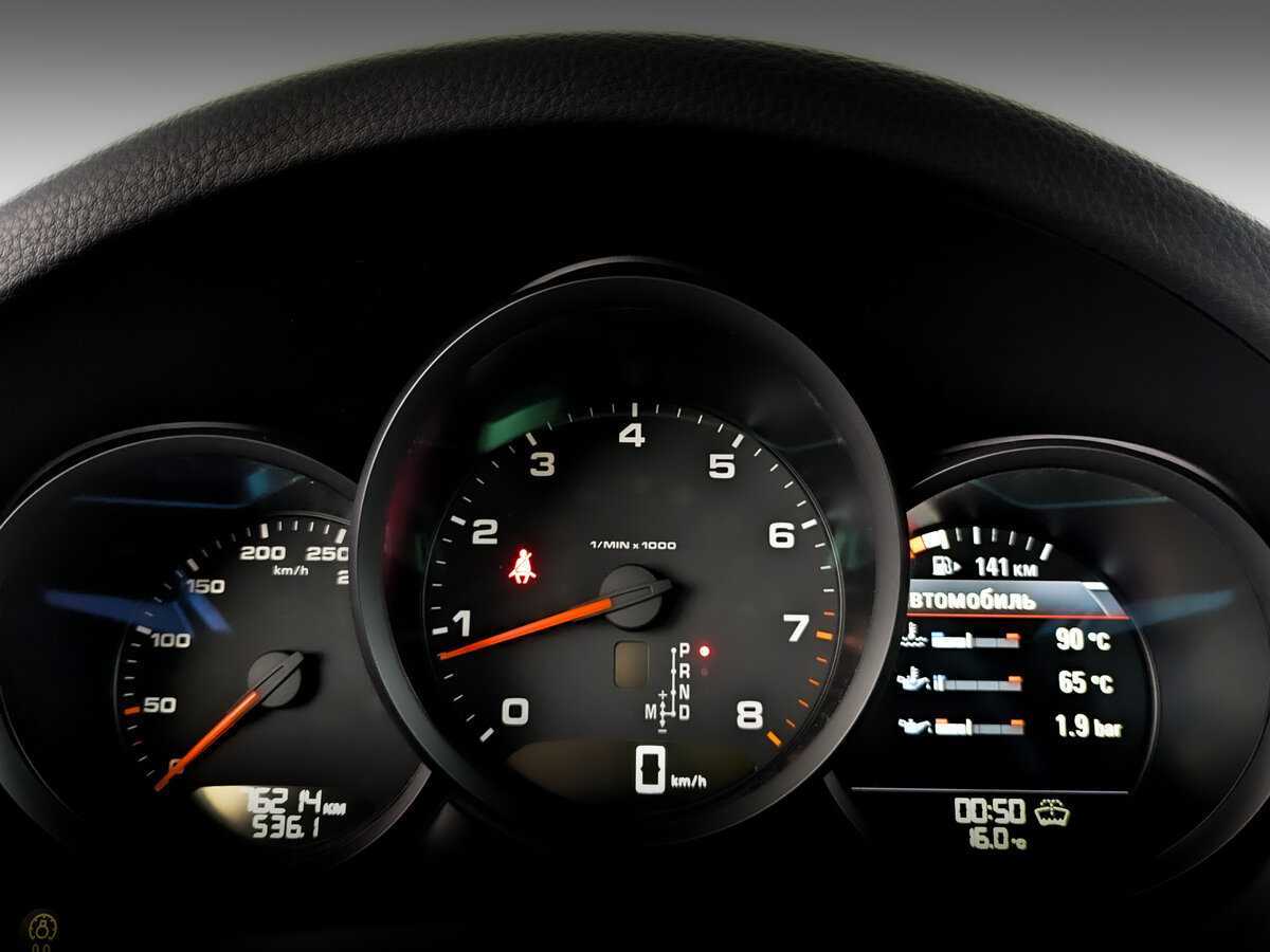 Купить Porsche Macan, 2018, 76 141 км, фото №13