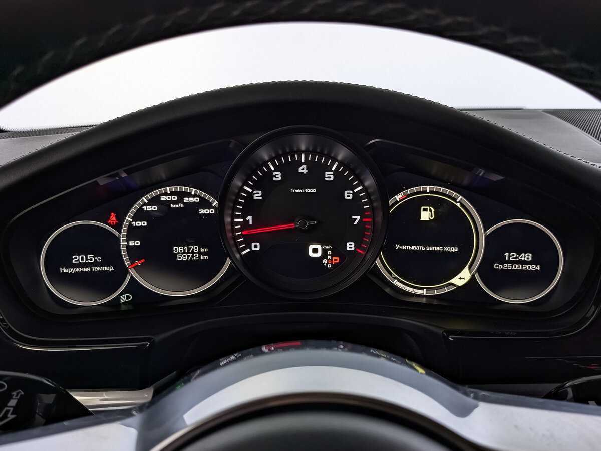 Купить Porsche Panamera 4, 2019, 96 179 км, фото №16