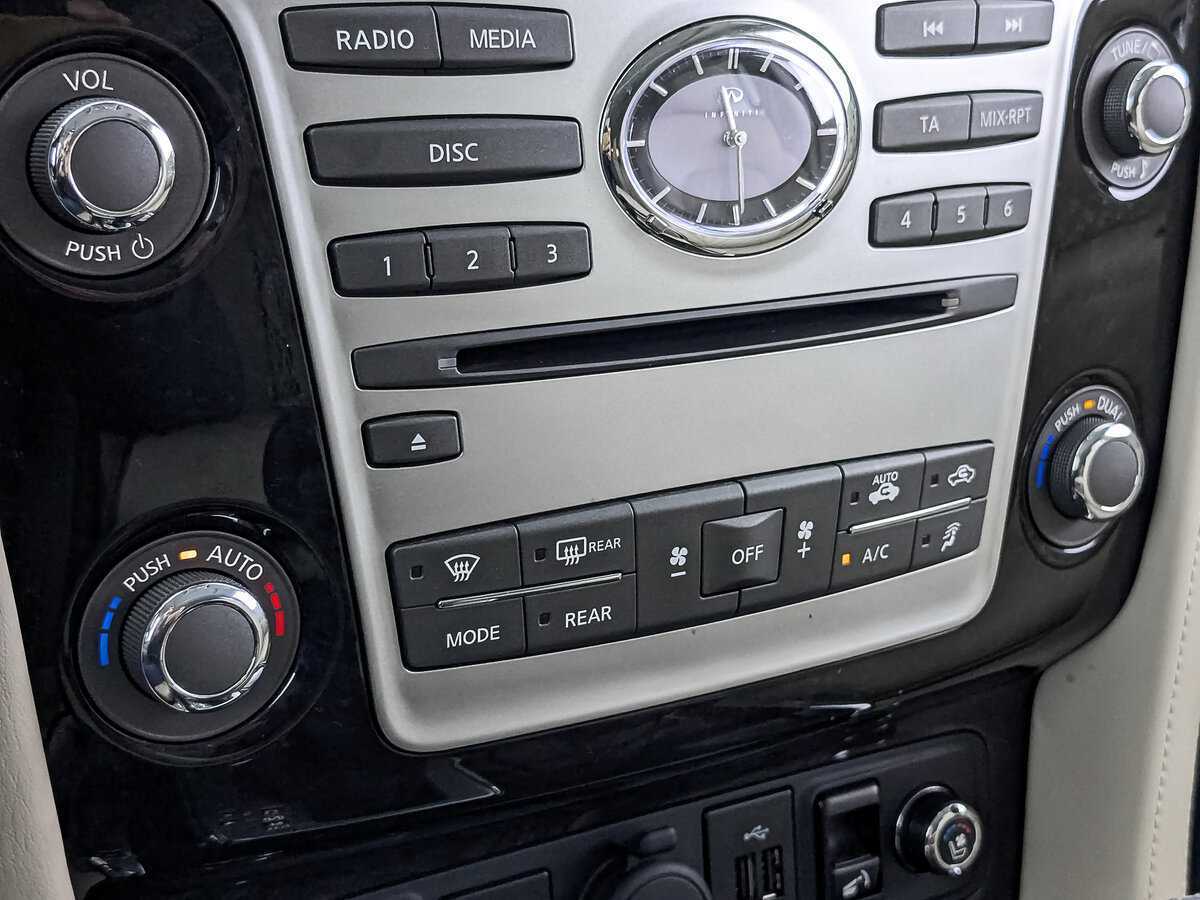 Купить Infiniti QX80, 2018, 133 396 км, фото №21