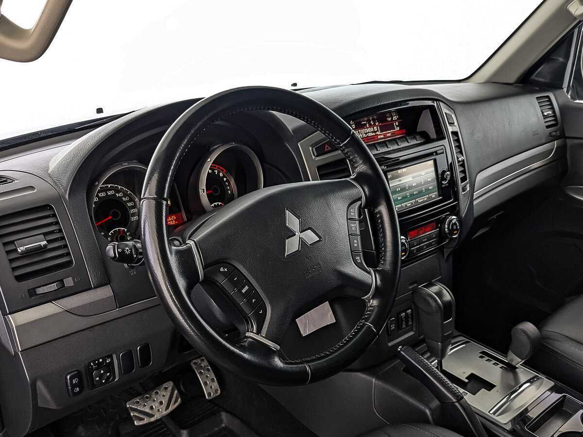 Купить Mitsubishi Pajero, 2018, 83 056 км, фото №15