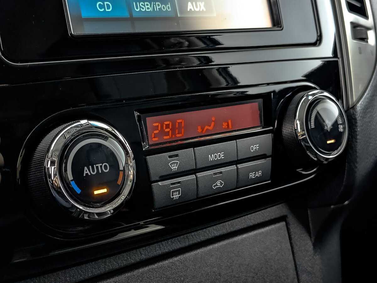 Купить Mitsubishi Pajero, 2018, 83 056 км, фото №21