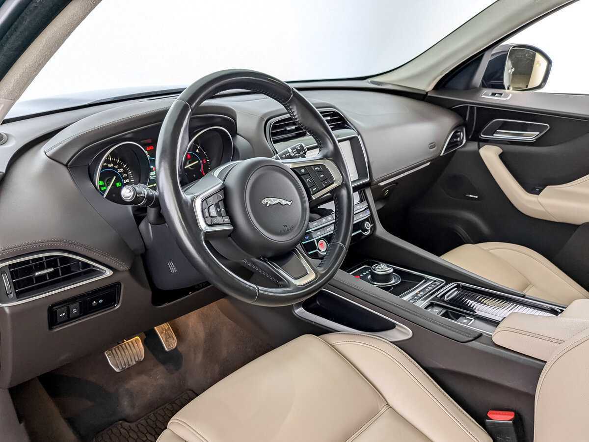 Купить Jaguar F-Pace, 2020, 65 596 км, фото №16