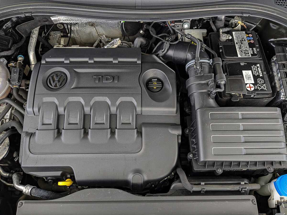 Купить Volkswagen Tiguan, 2018, 126 848 км, фото №9