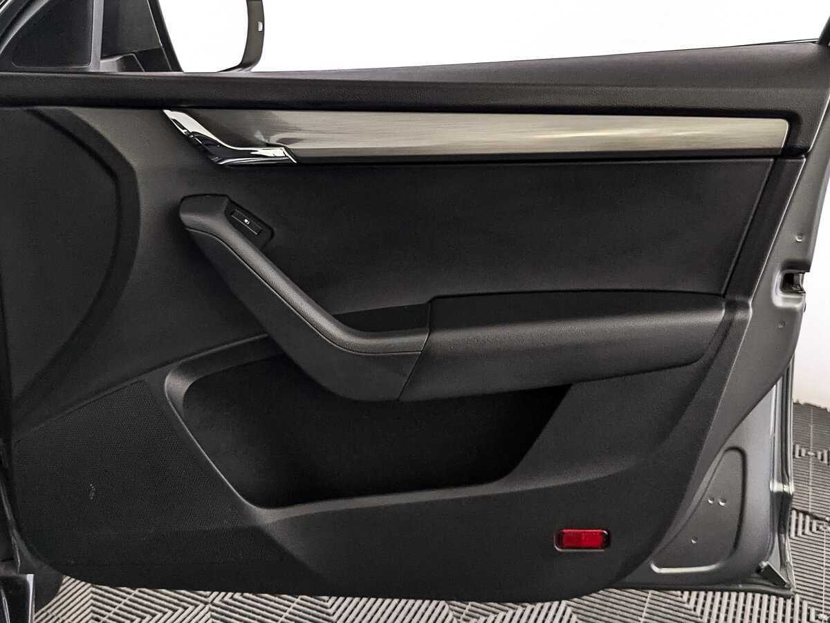 Купить Skoda Octavia, 2018, 83 220 км, фото №25