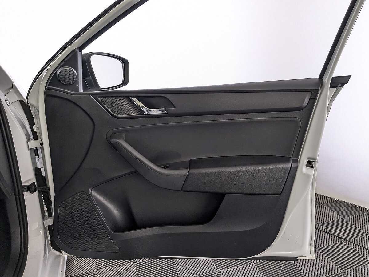 Купить Skoda Rapid, 2017, 209 187 км, фото №25