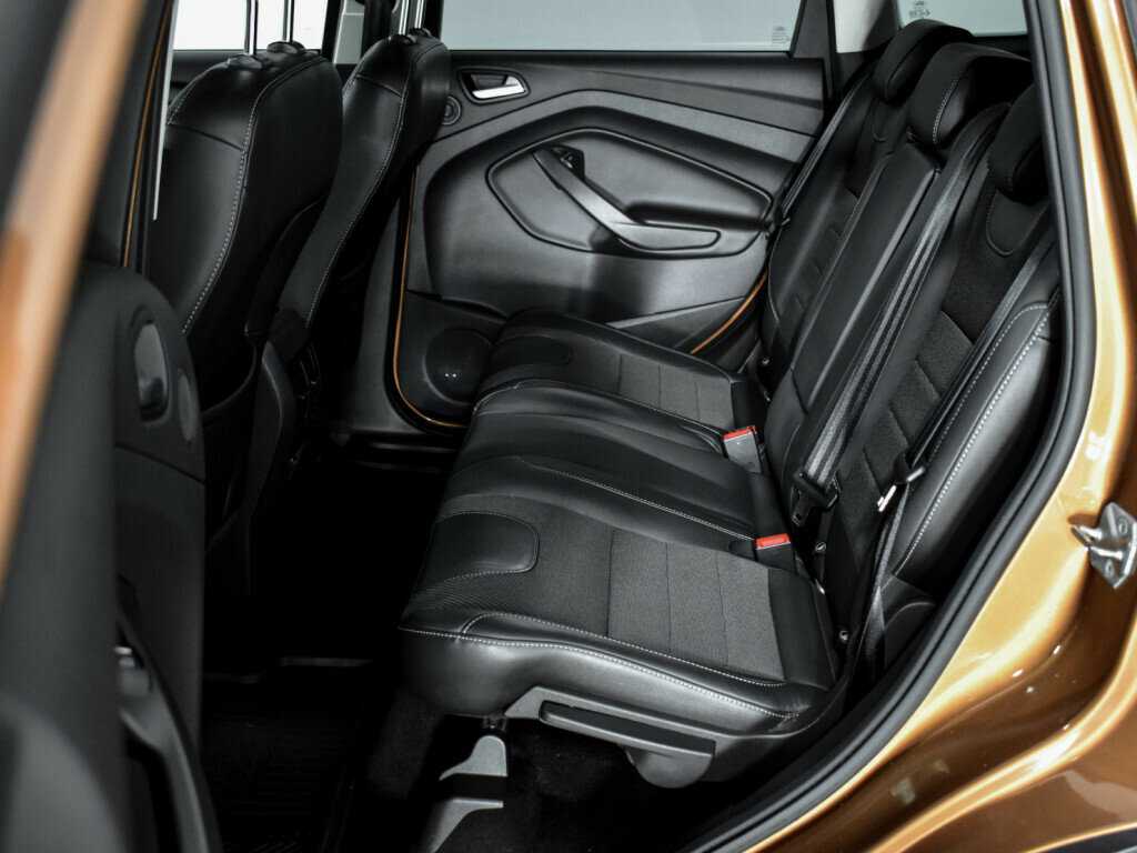 Купить Ford Kuga, 2016, 266 900 км, фото №12