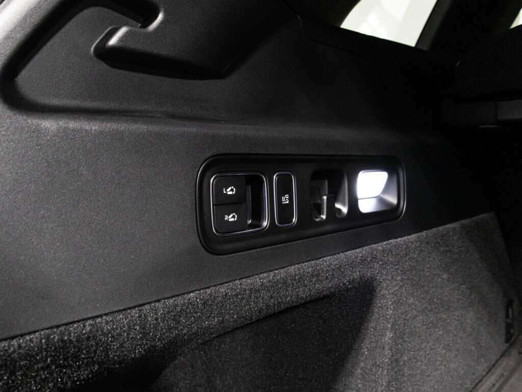 Купить LiXiang L7, 2023, 13 167 км, фото №14