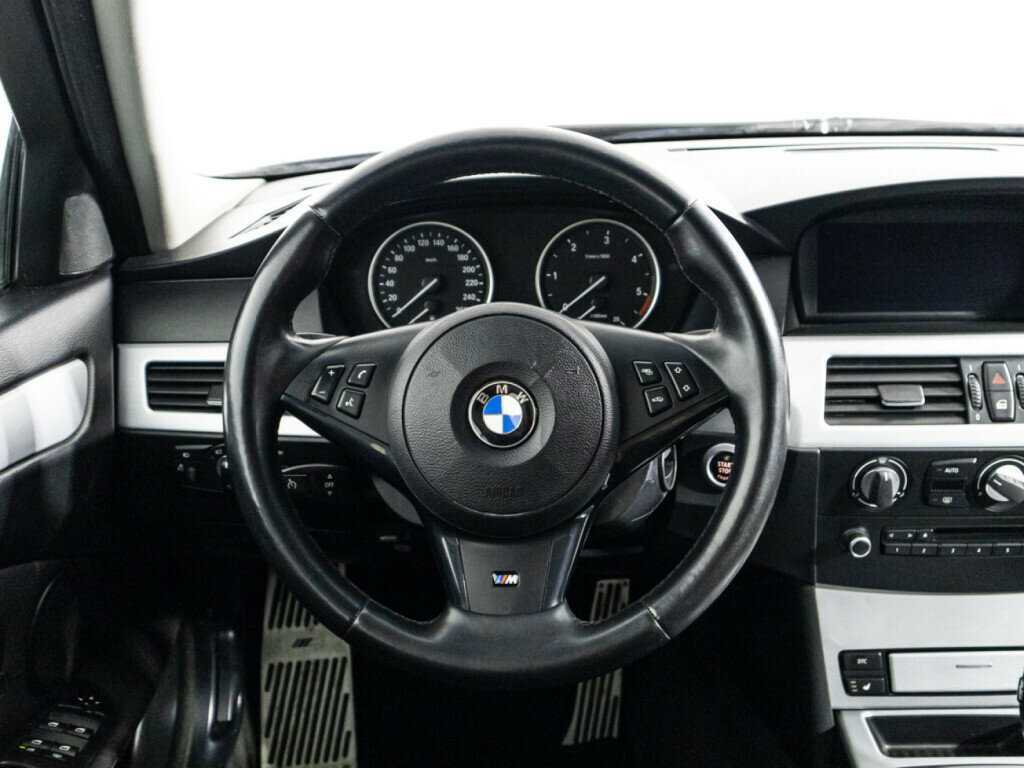 Купить BMW 5 серии 520d, 2009, 468 009 км, фото №18
